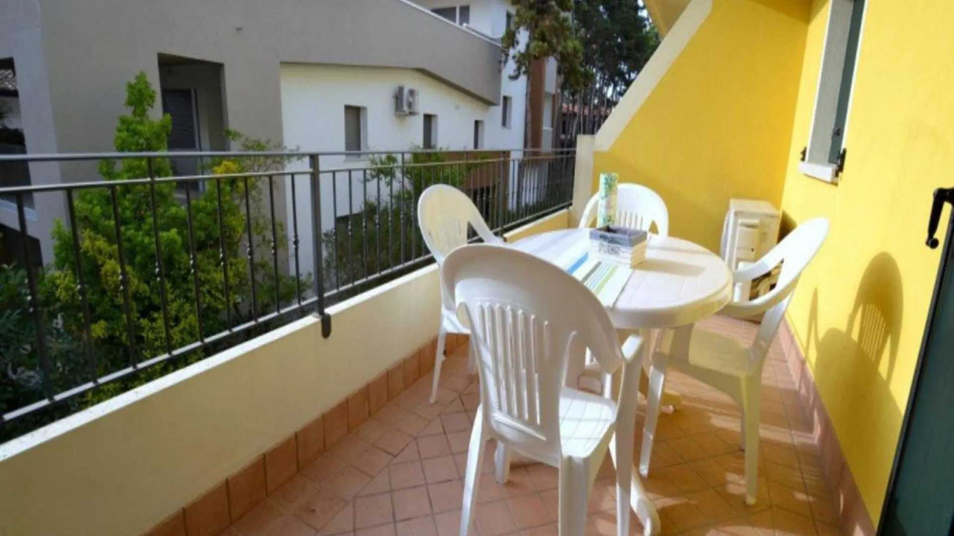 شقة Luminous Flat With Shared Garden Next To The Sea بيبيوني